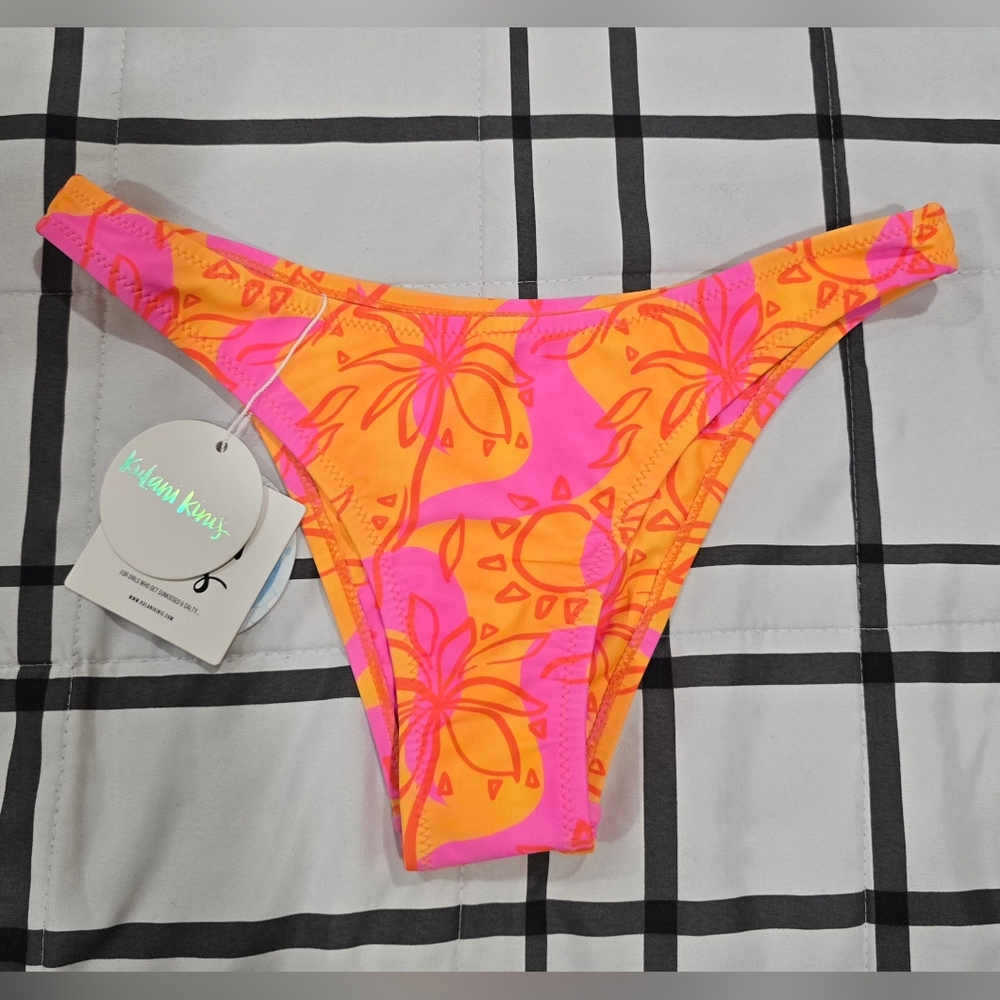 Kulani Kini Bottoms ☀️⛱️🥥💕🧴